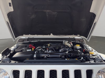 2023 Jeep Wrangler VUD 4x4 4 pts. Unlimited Sahara, MHEV, 3.6l, TA, piel, f. led, RA-18 (línea anterior)