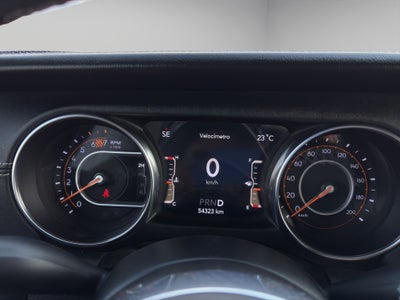 2023 Jeep Wrangler VUD 4x4 4 pts. Unlimited Sahara, MHEV, 3.6l, TA, piel, f. led, RA-18 (línea anterior)