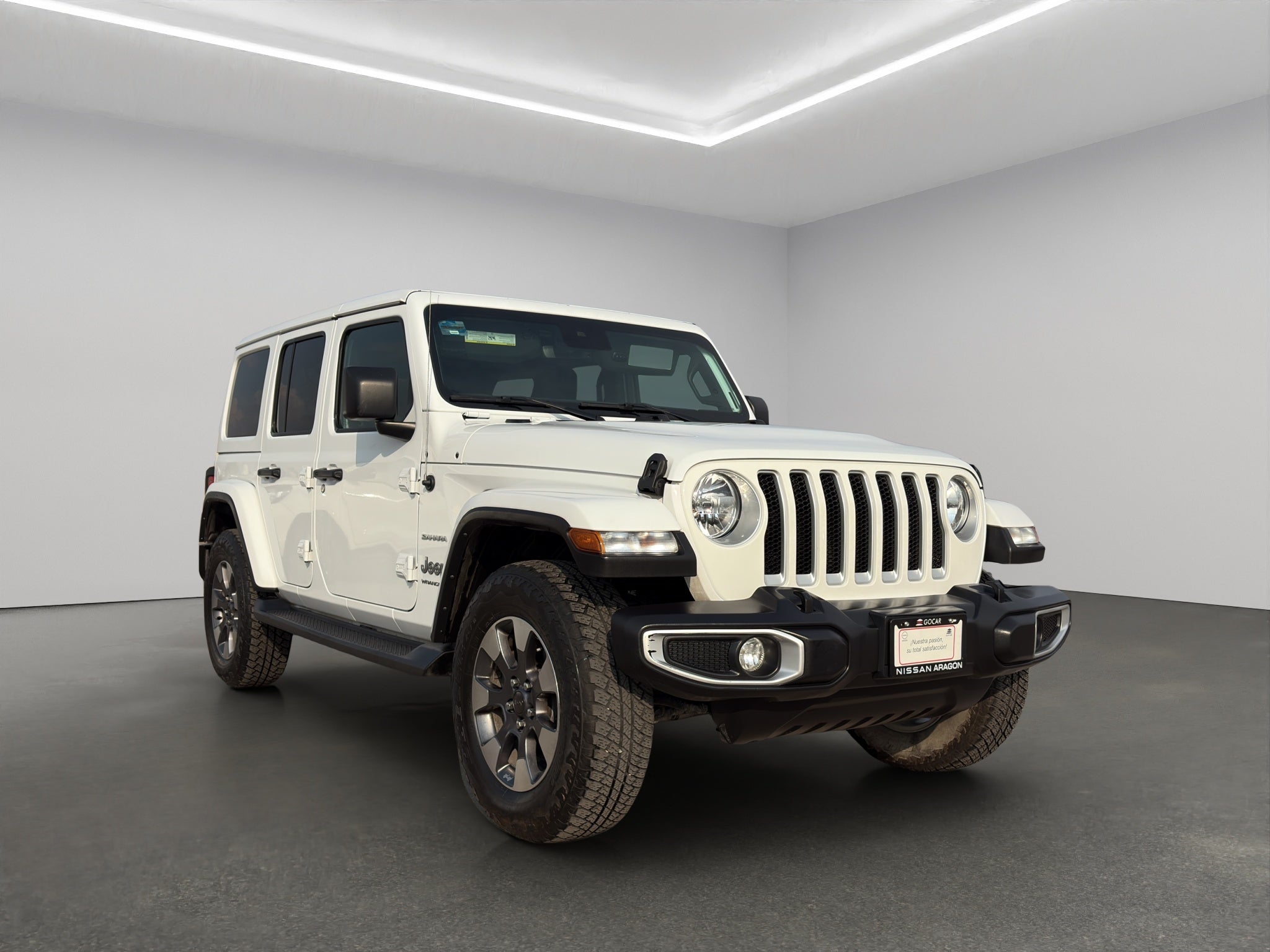 2023 Jeep Wrangler VUD 4x4 4 pts. Unlimited Sahara, MHEV, 3.6l, TA, piel, f. led, RA-18 (línea anterior)