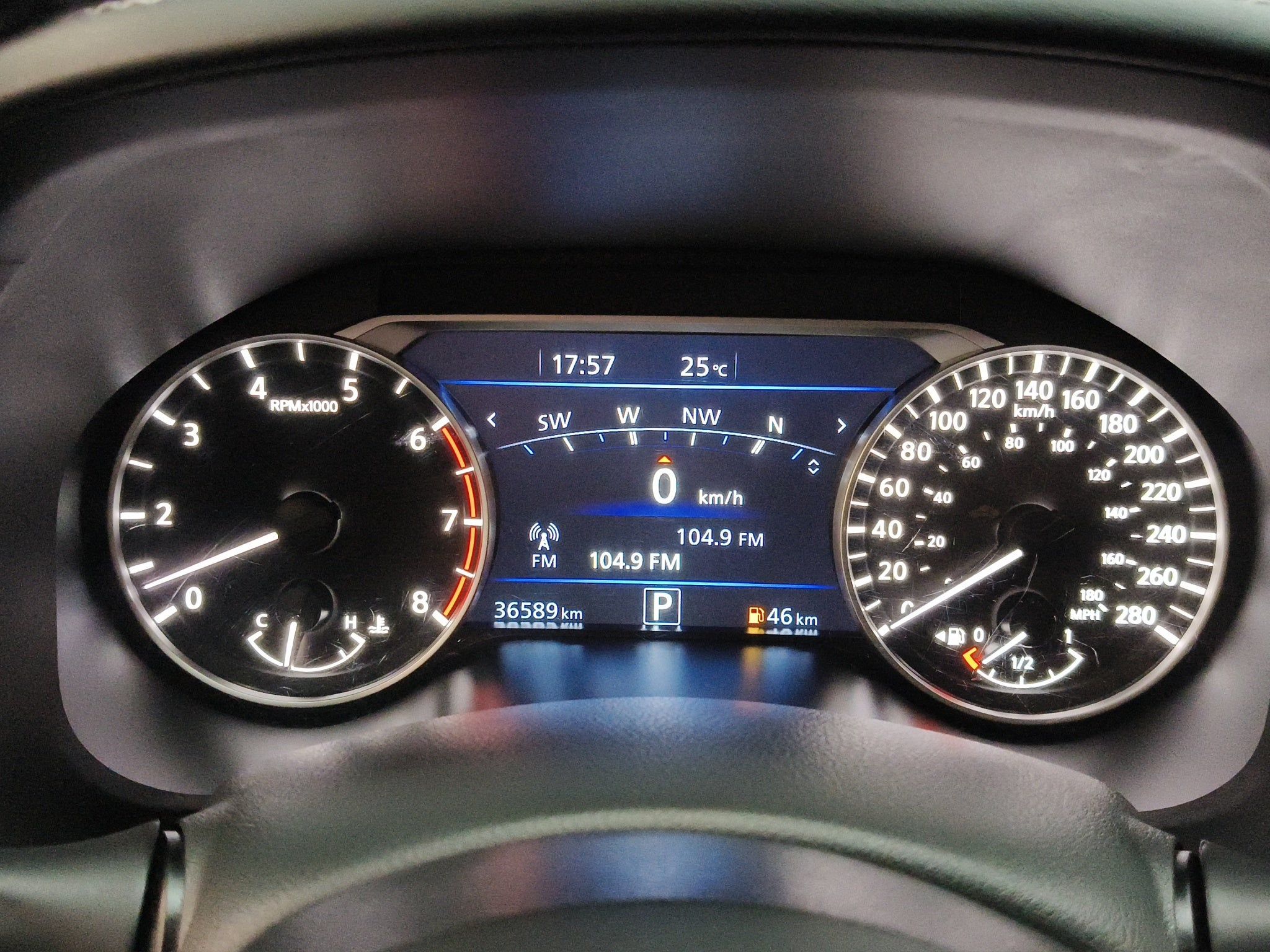 2023 Nissan Altima 4 pts. Exclusive, 2.0T, CVT, climatronic, QC, s. Bose, f. led, RA-19