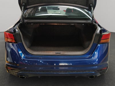 2023 Nissan Altima 4 pts. Exclusive, 2.0T, CVT, climatronic, QC, s. Bose, f. led, RA-19