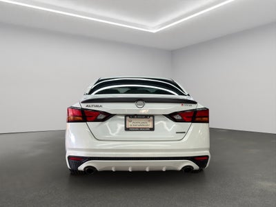 2023 Nissan Altima 4 pts. Exclusive, 2.0T, CVT, climatronic, QC, s. Bose, f. led, RA-19