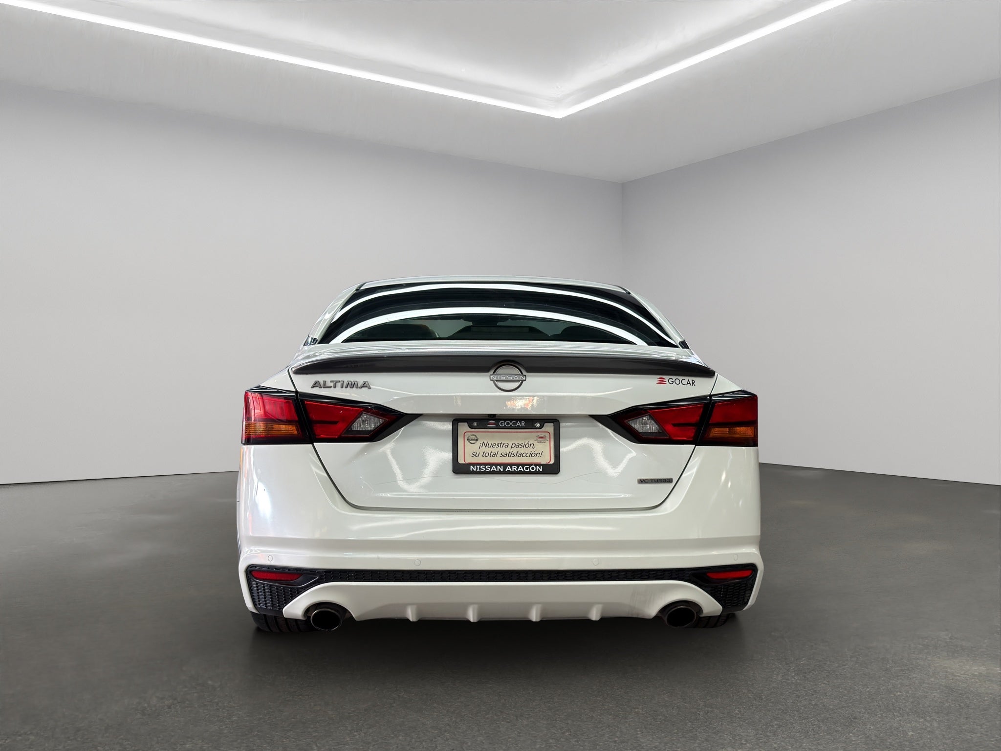 2023 Nissan Altima 4 pts. Exclusive, 2.0T, CVT, climatronic, QC, s. Bose, f. led, RA-19