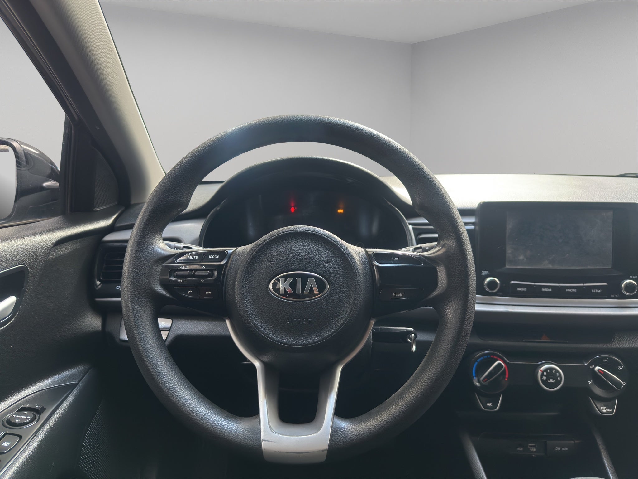 2019 Kia Rio 5 PTS HB LX AT