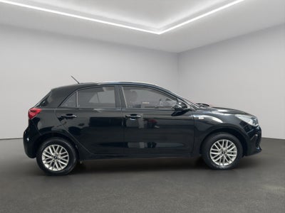 2019 Kia Rio 5 PTS HB LX AT