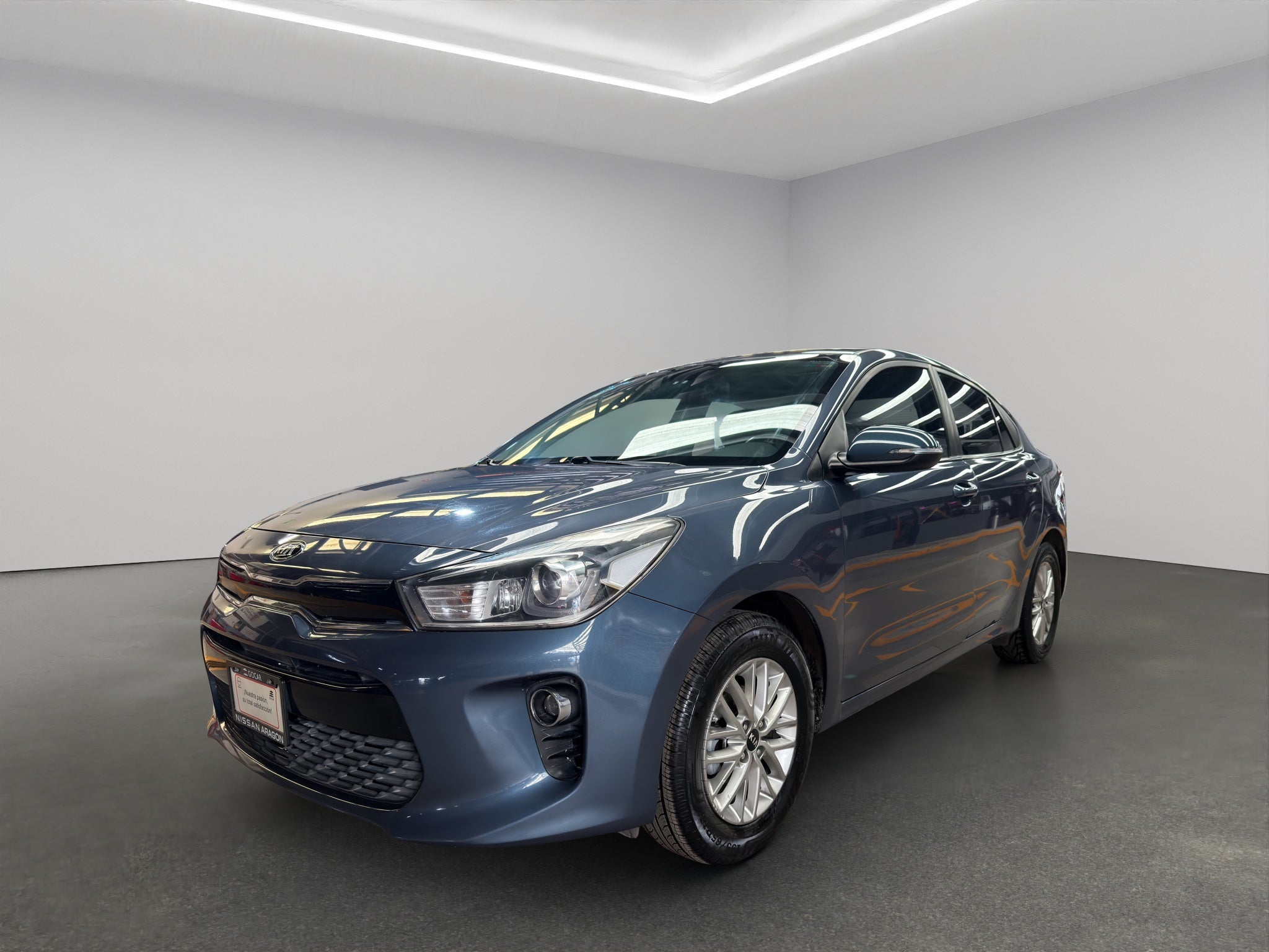 2018 Kia Rio 4 pts. EX, TM6, a/ac. Aut., VE, f. niebla, RA-15 (línea nueva)