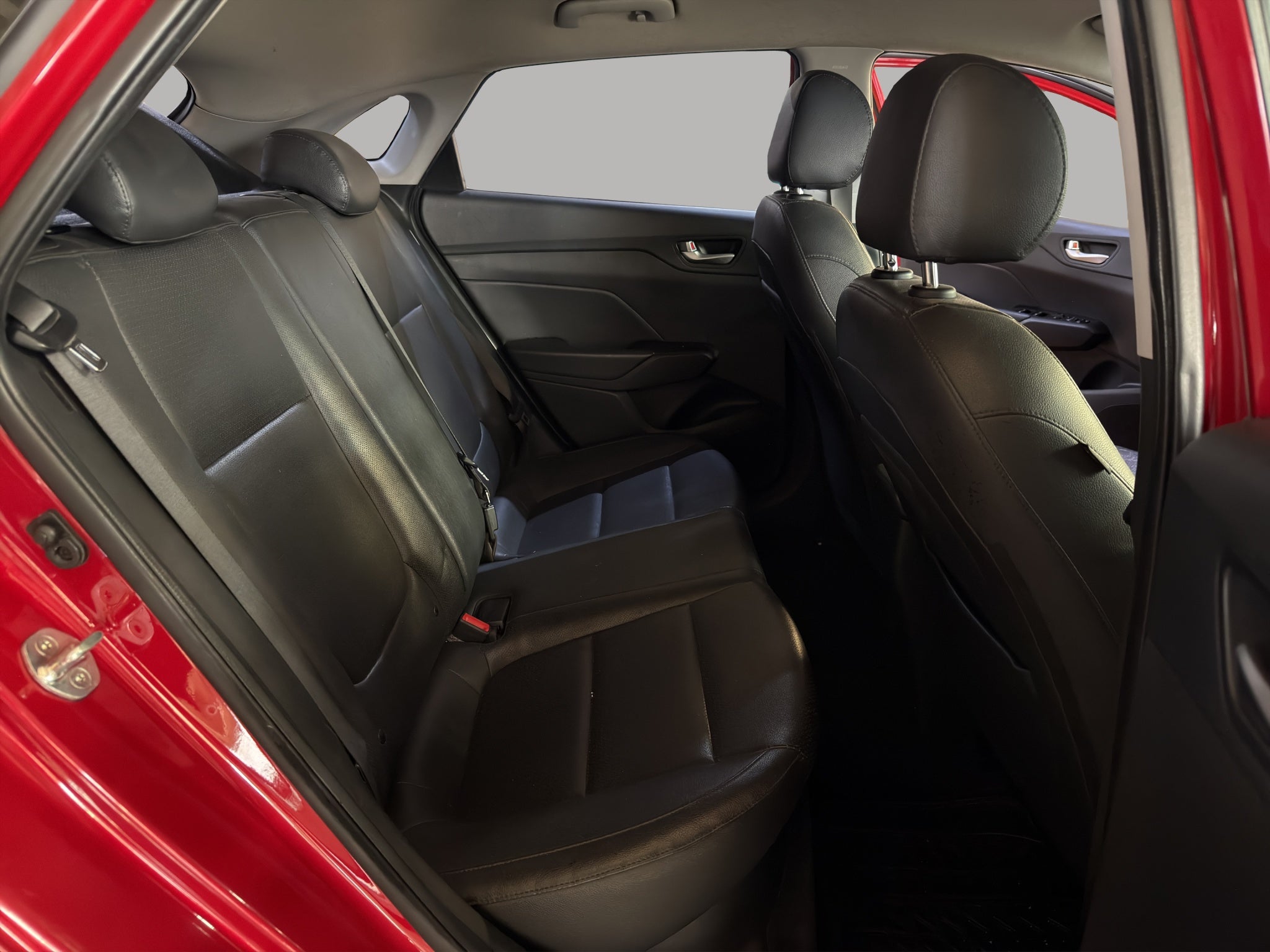 2019 Hyundai Accent 5 pts. HB GLS, 1.6l, TA, a/ac. Aut., VE, piel, RA-17
