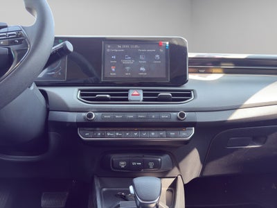 2024 Kia K3 5 pts. HB EX, 1.6l, TA, a/ac., RA-16