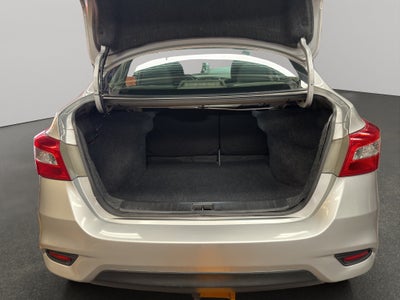 2017 Nissan Sentra 4 pts. Sense, CVT, a/ac., RA-16 (cambio de línea)