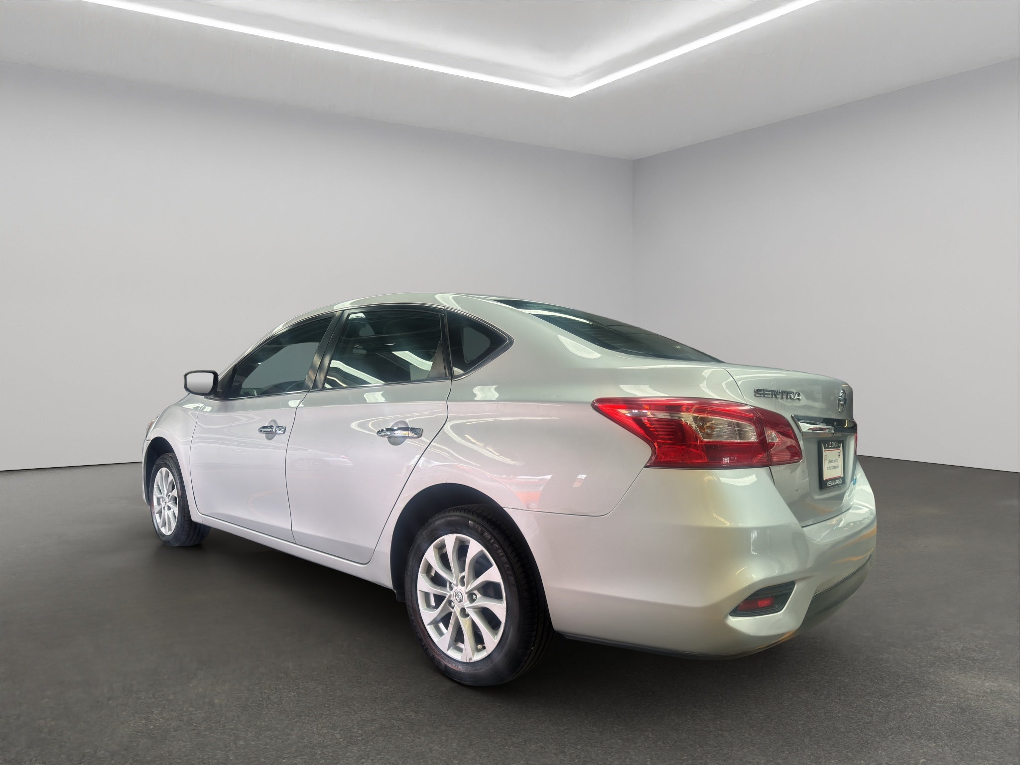 2017 Nissan Sentra 4 pts. Sense, CVT, a/ac., RA-16 (cambio de línea)