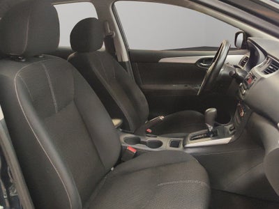 2017 Nissan Sentra 4 pts. Sense, CVT, a/ac., RA-16 (cambio de línea)
