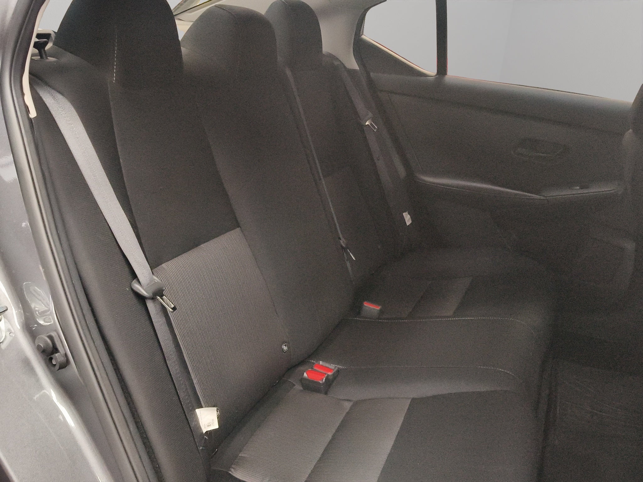 2024 Nissan Sentra 4 pts. Advance, CVT, a/ac., f. niebla, RA-16