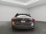 2024 Nissan Sentra 4 pts. Advance, CVT, a/ac., f. niebla, RA-16