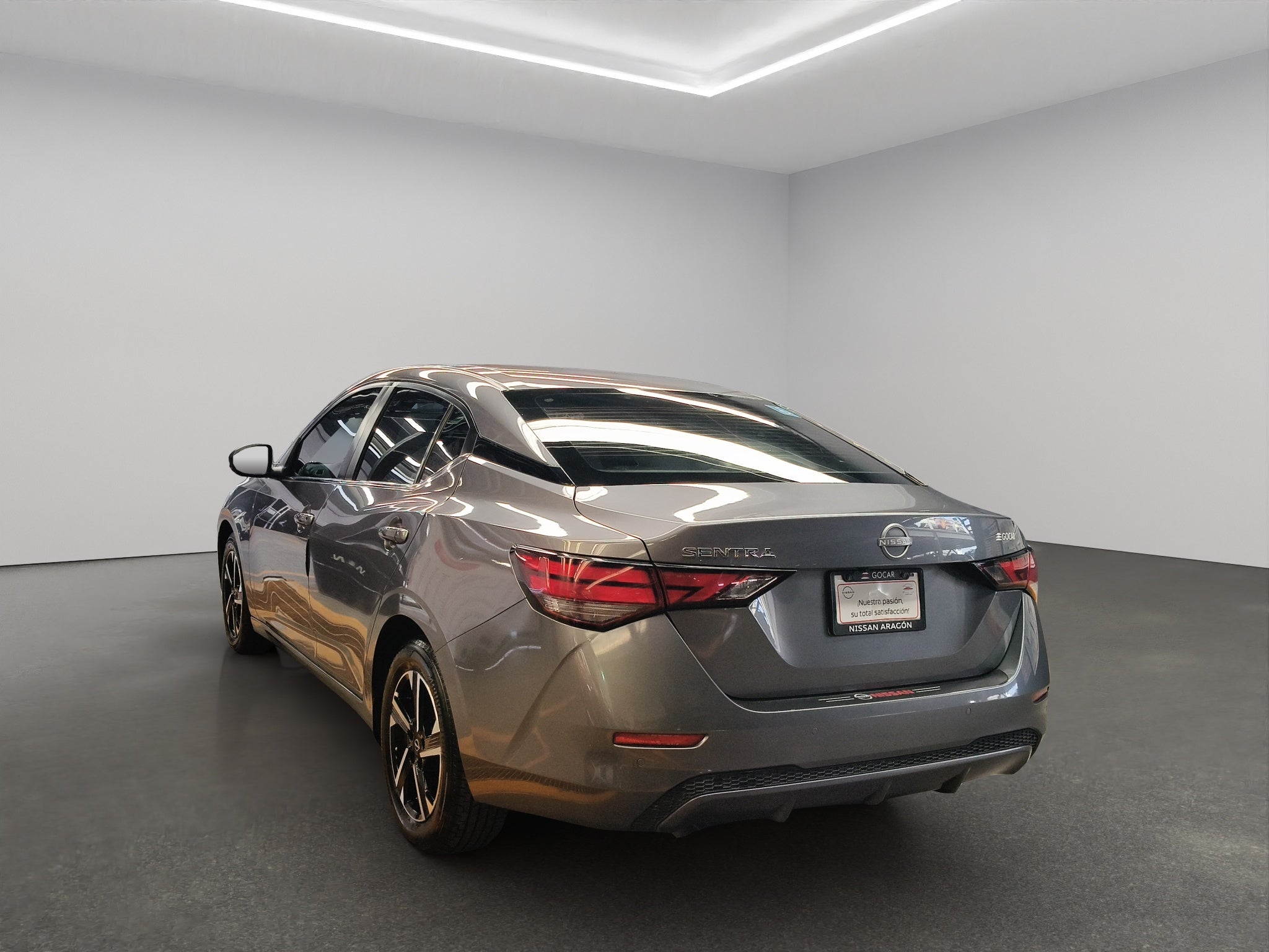 2024 Nissan Sentra 4 pts. Advance, CVT, a/ac., f. niebla, RA-16