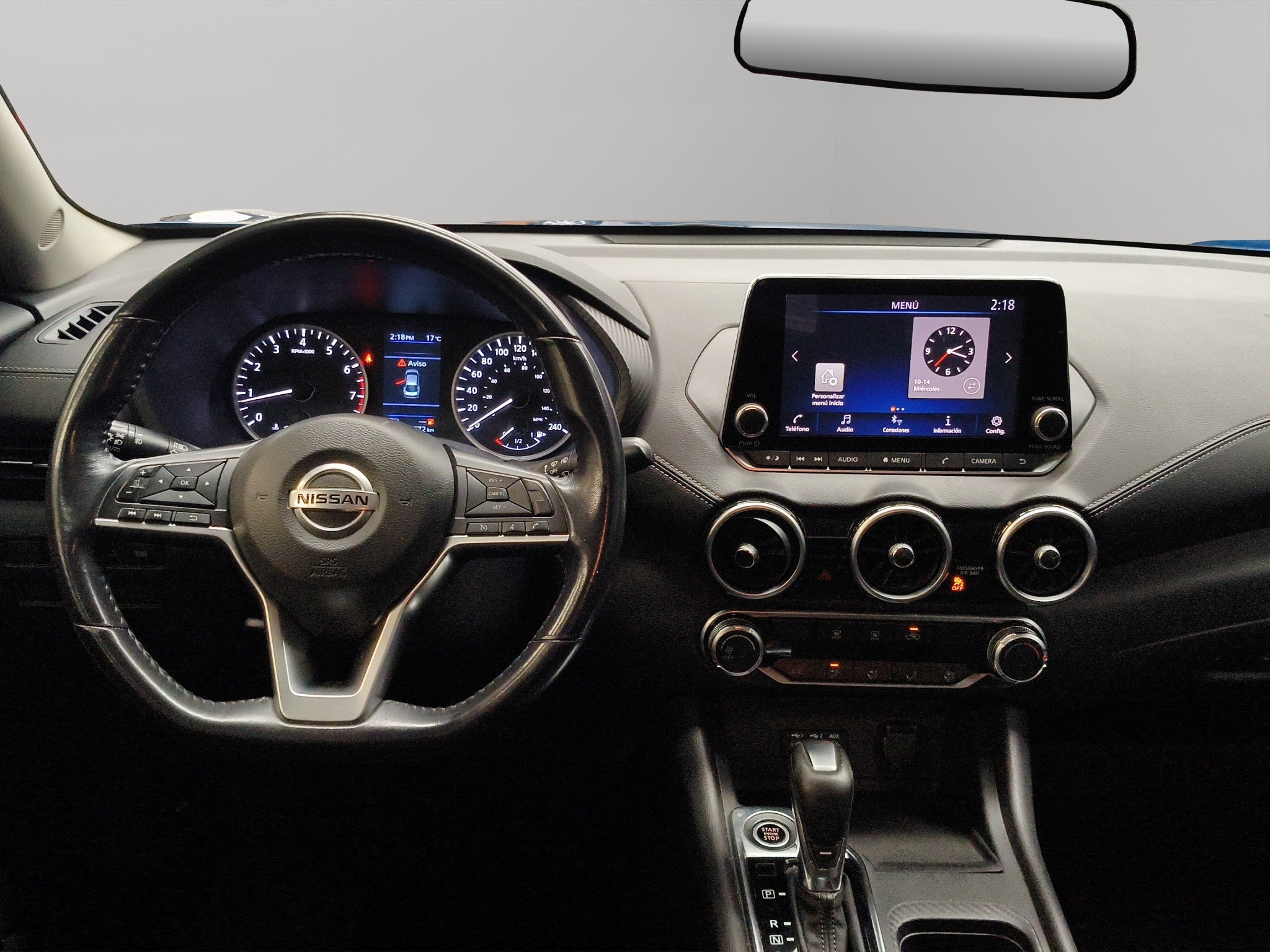2020 Nissan Sentra 4 pts. Advance, CVT, a/ac., f. niebla, RA-16 (línea anterior)