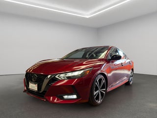 2020 Nissan Sentra 4 pts. SR, TM6, a/ac., QC, s. Bose, f. led, RA-18 (línea nueva)