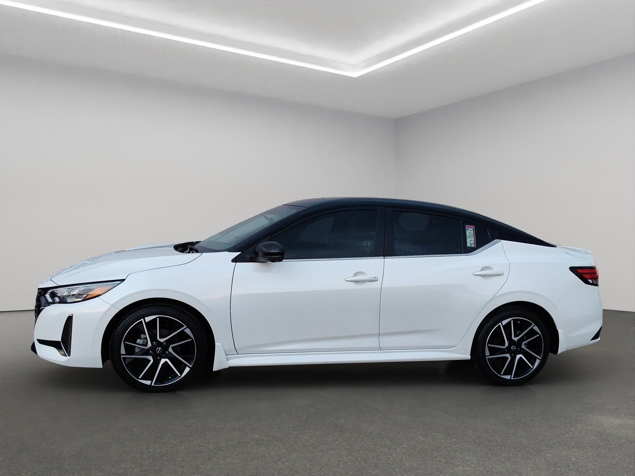 2024 Nissan Sentra 4 pts. SR, TA, a/ac., QC, s. Bose, f. led, RA-18