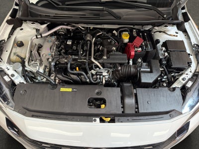 2024 Nissan Sentra 4 pts. Advance, TM6, a/ac., f. niebla, RA-16