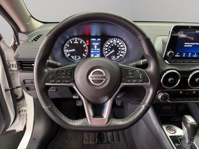 2023 Nissan Sentra 4 pts. Advance, CVT, a/ac., f. niebla, RA-16