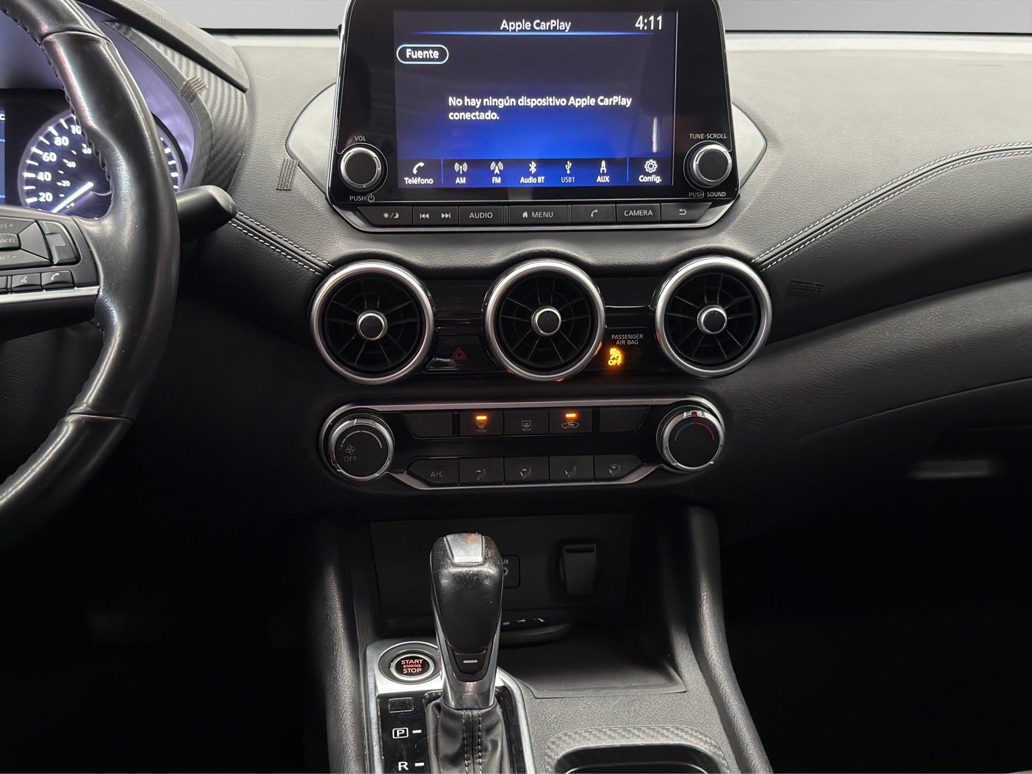 2023 Nissan Sentra 4 pts. Advance, CVT, a/ac., f. niebla, RA-16