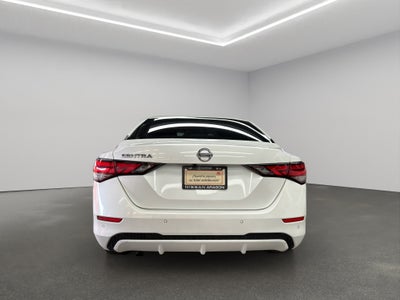 2023 Nissan Sentra 4 pts. Advance, CVT, a/ac., f. niebla, RA-16