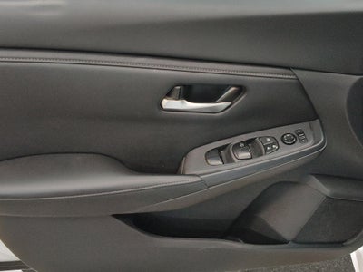 2022 Nissan Sentra 4 pts. Advance, TM6, a/ac., f. niebla, RA-16