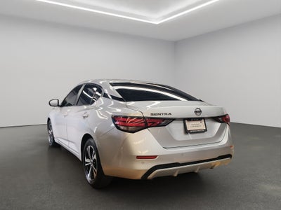 2023 Nissan Sentra 4 pts. Advance, CVT, a/ac., f. niebla, RA-16