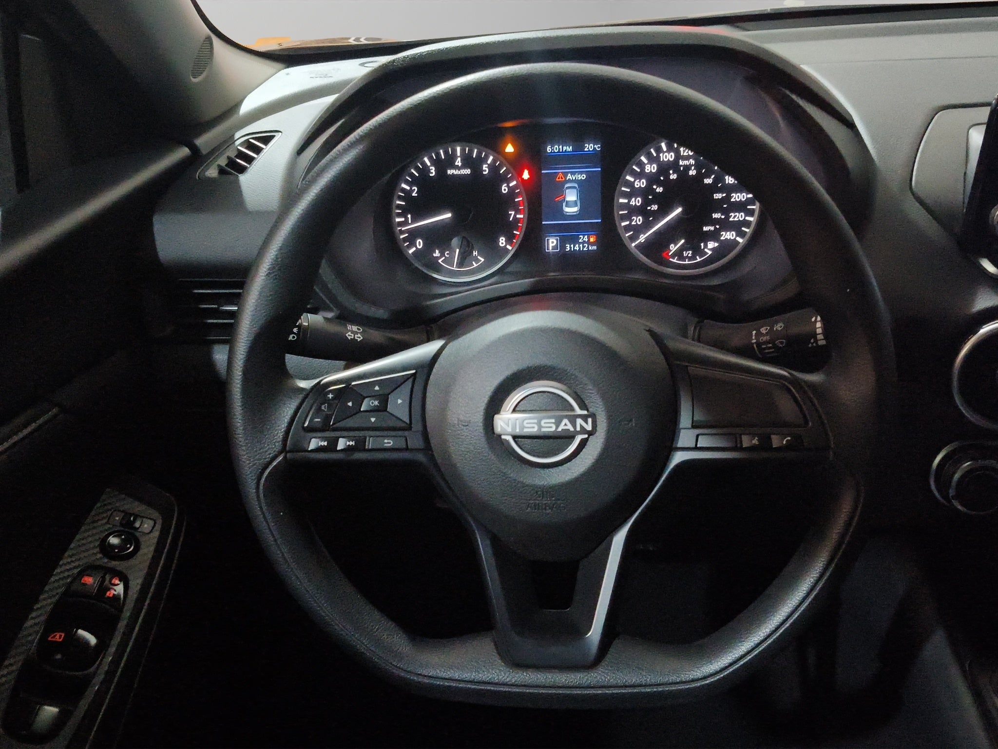 2025 Nissan Sentra 4 pts. Sense, CVT, a/ac., RA-16 (línea anterior)