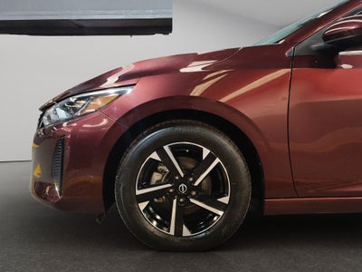 2025 Nissan Sentra 4 pts. Sense, CVT, a/ac., RA-16 (línea anterior)