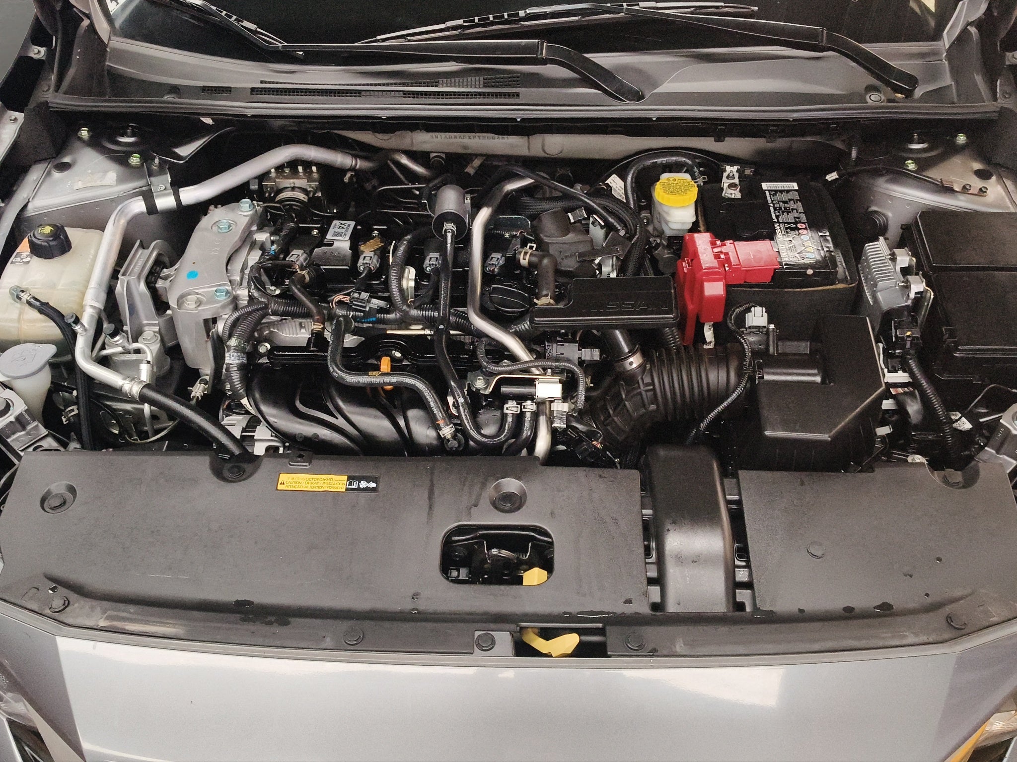 2023 Nissan Sentra 4 pts. Sense, TM6, a/ac., RA-16