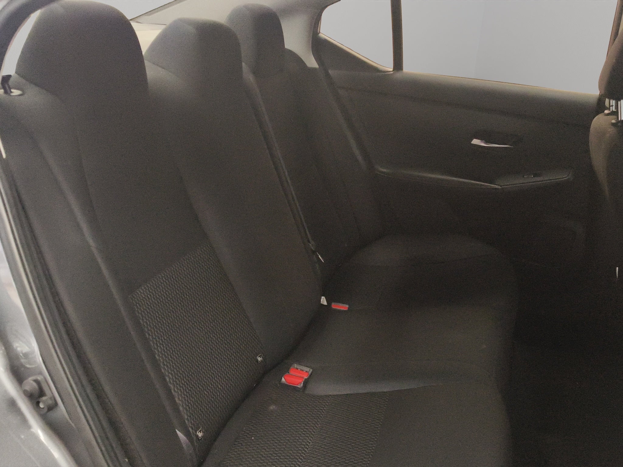 2023 Nissan Sentra 4 pts. Sense, TM6, a/ac., RA-16