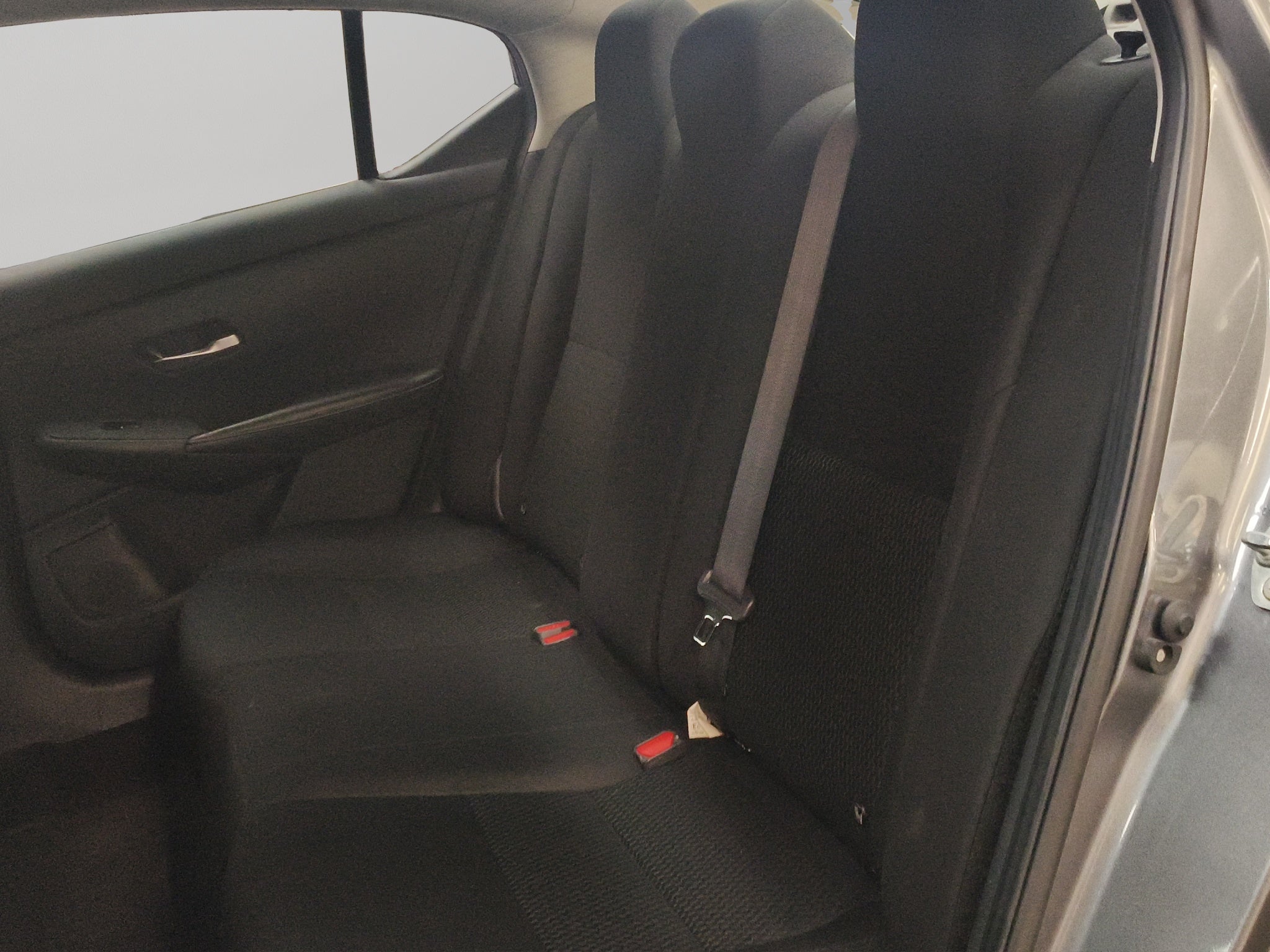 2023 Nissan Sentra 4 pts. Sense, TM6, a/ac., RA-16