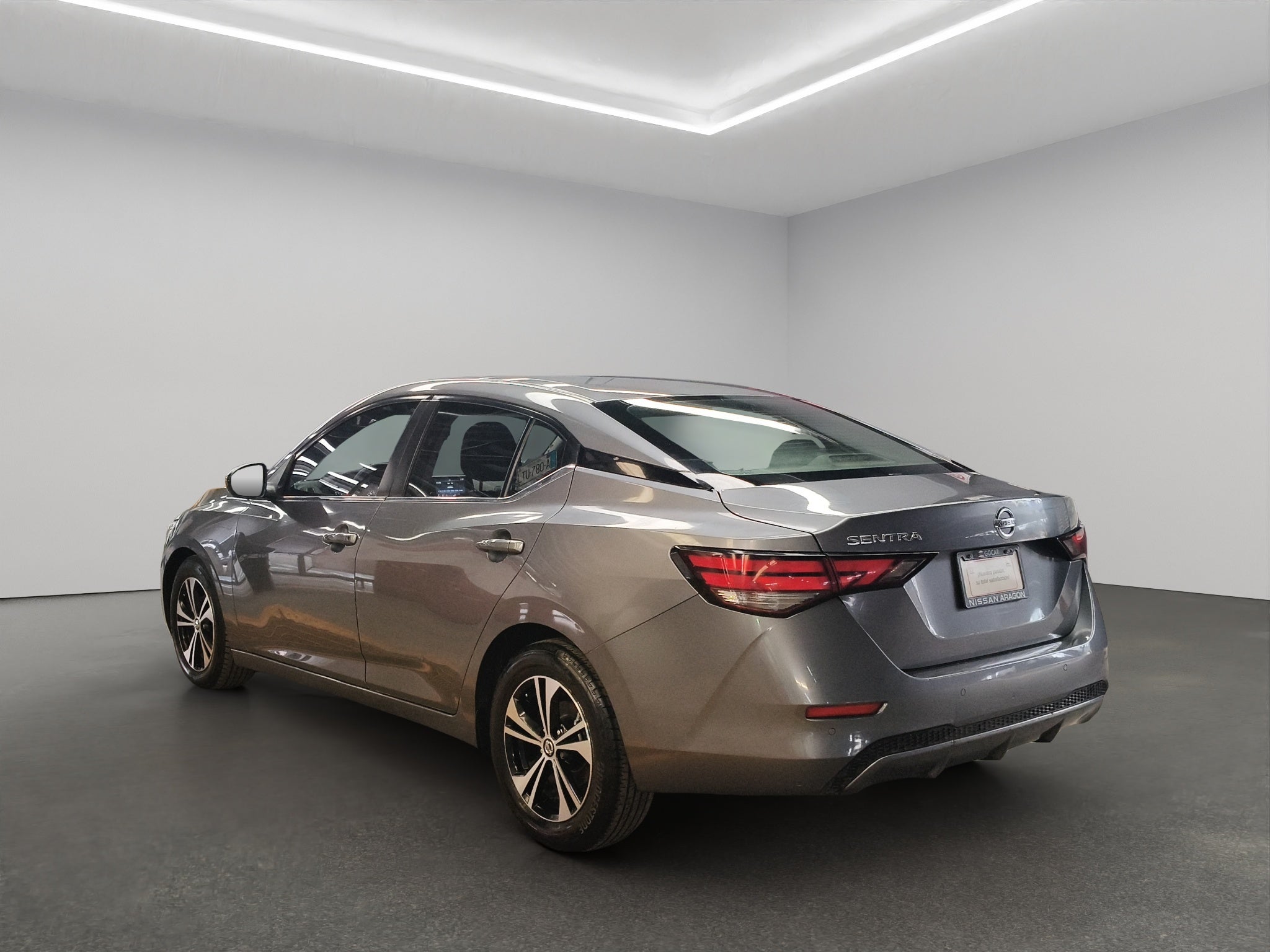 2023 Nissan Sentra 4 pts. Sense, TM6, a/ac., RA-16