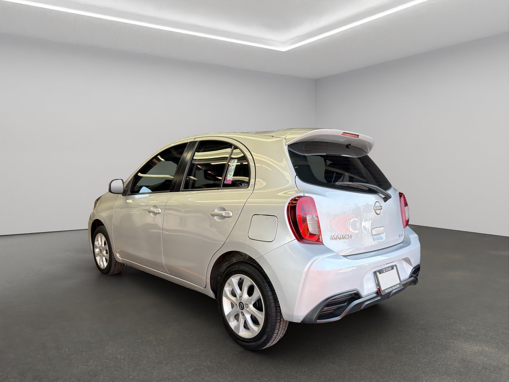 2023 Nissan March 5 pts. HB Advance, TM5, a/ac., VE, RA-15