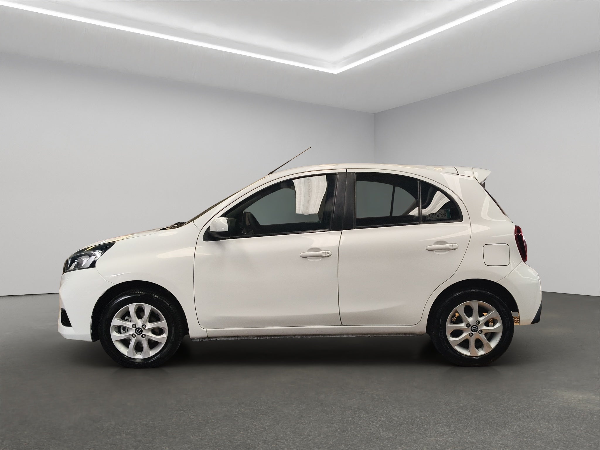 2023 Nissan March 5 pts. HB Advance, TM5, a/ac., VE, RA-15