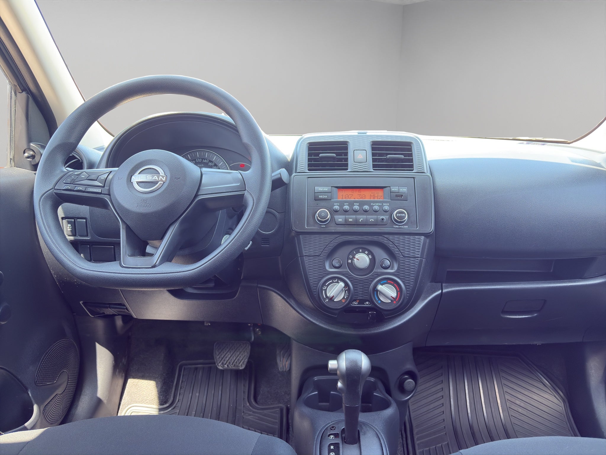 2024 Nissan March 5 pts. HB Sense, TA, a/ac., R-14