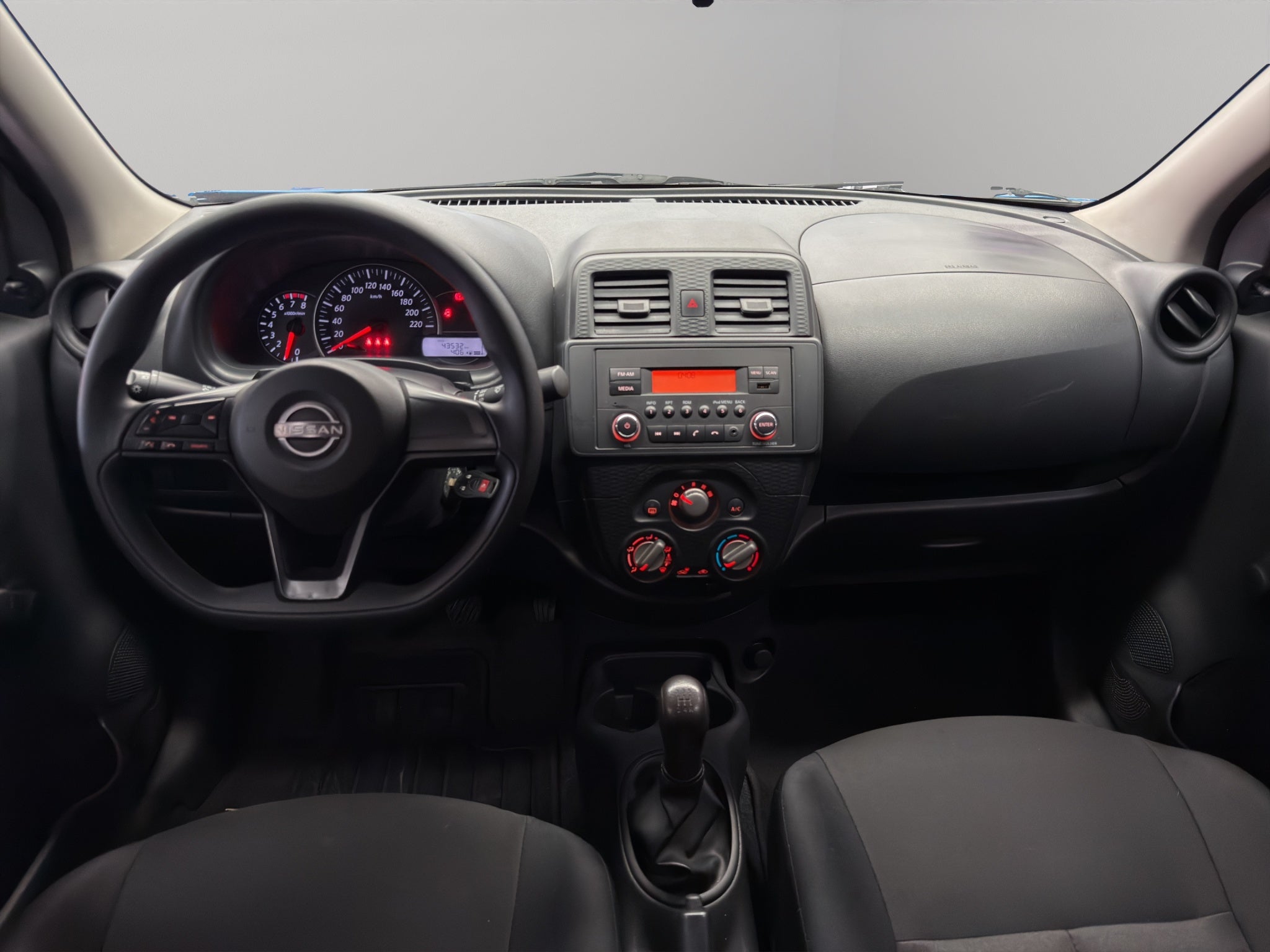 2024 Nissan March 5 pts. HB Sense, TM5, a/ac., R-14