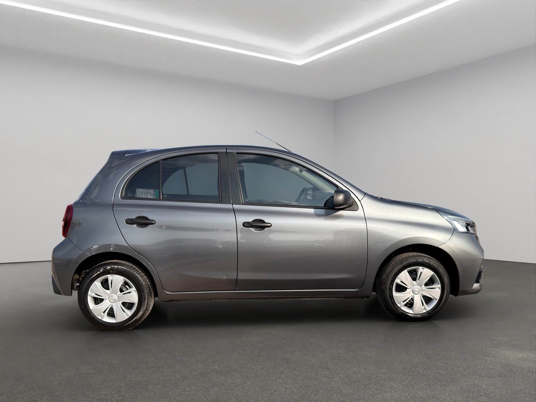 2023 Nissan March 5 pts. HB Sense, TM5, a/ac., R-14