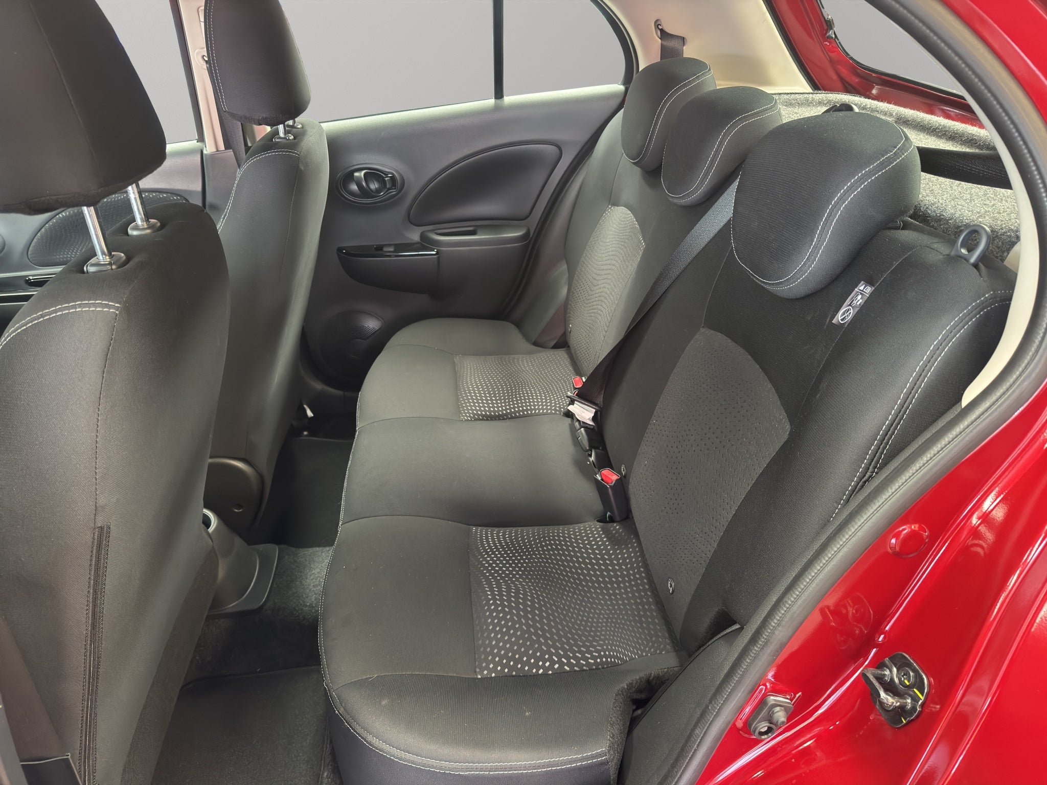 2025 Nissan March 5 pts. HB Advance, TA, a/ac, a/ac., VE, RA-15