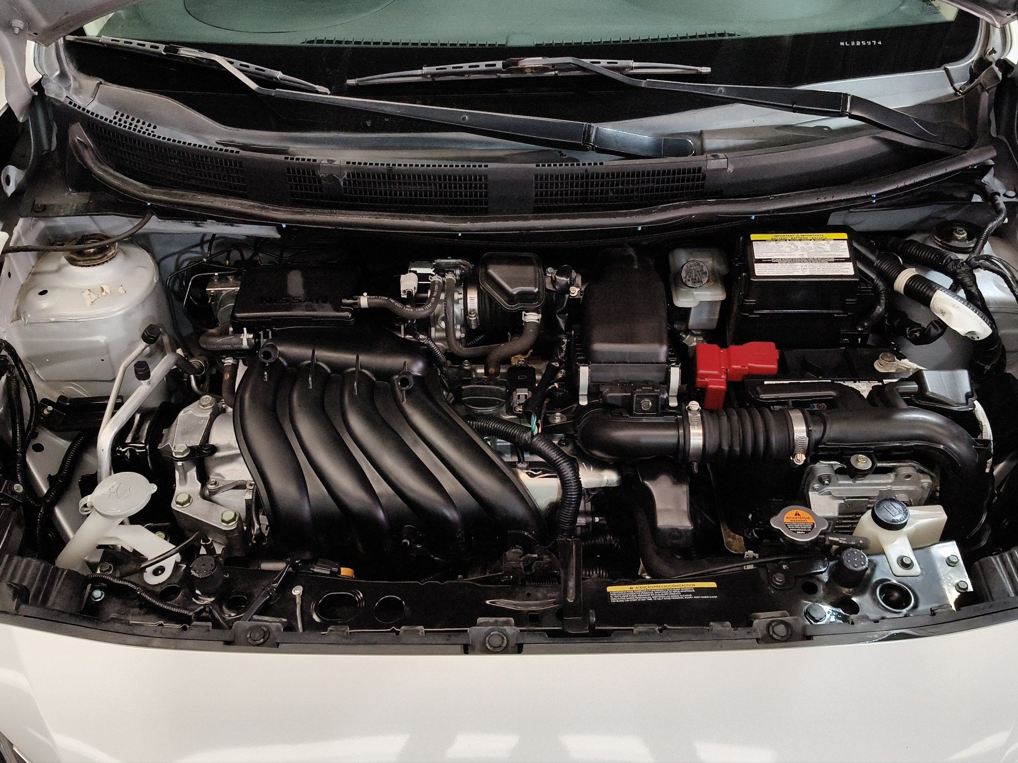 2021 Nissan March 5 pts. HB, Sense, TA, a/ac.,R-14(cambio de línea)