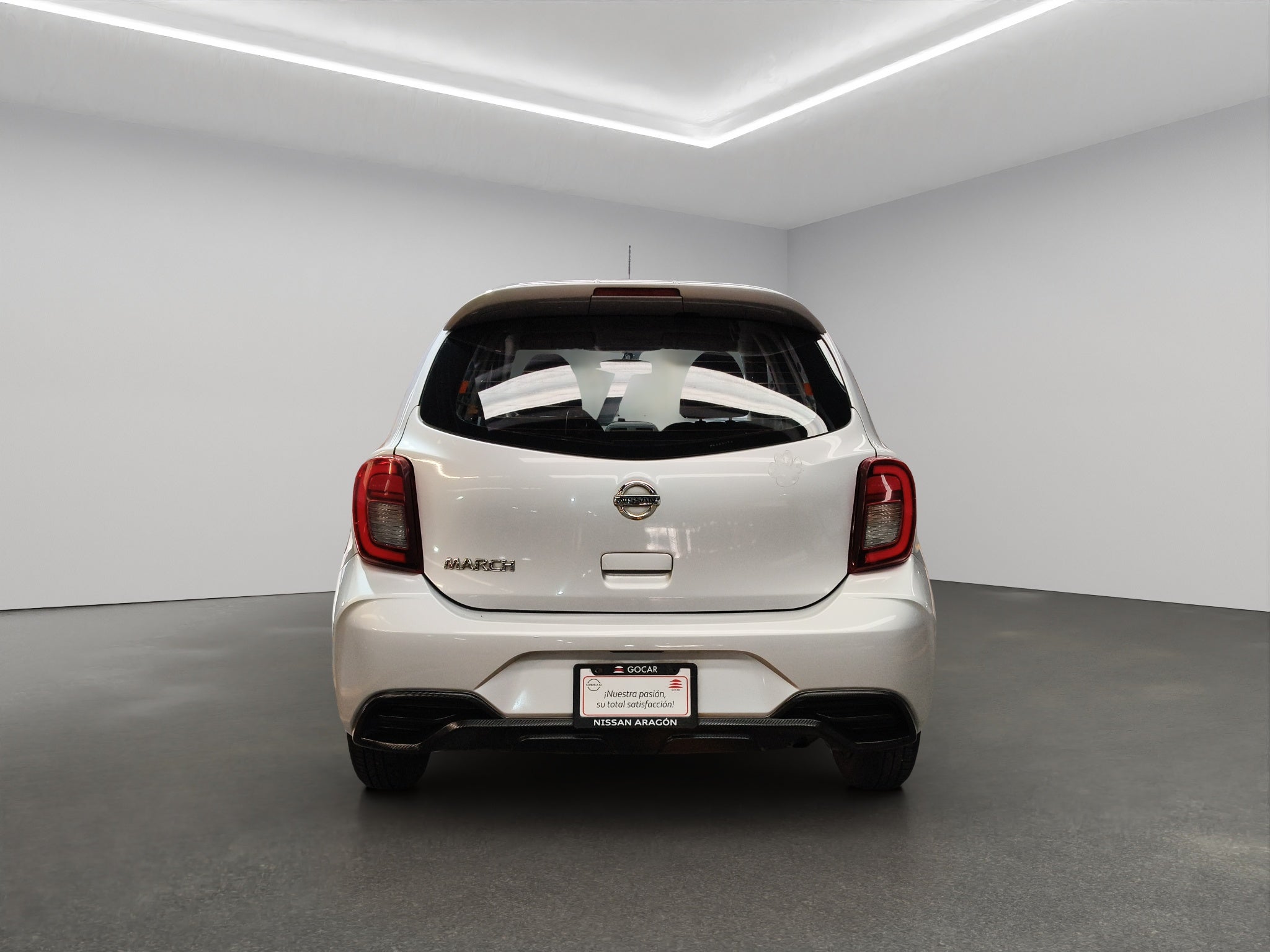 2021 Nissan March 5 pts. HB, Sense, TA, a/ac.,R-14(cambio de línea)