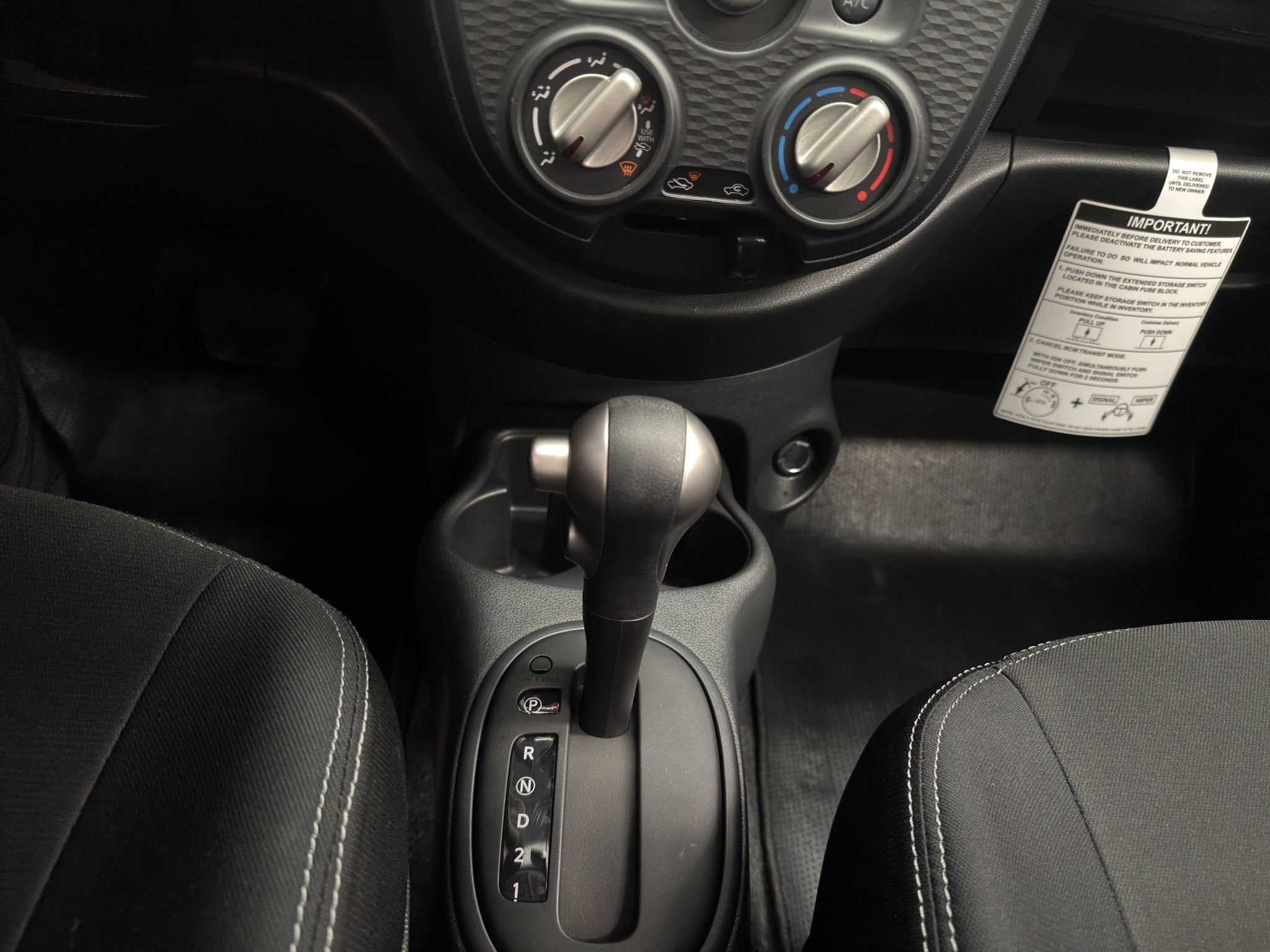 2025 Nissan March 5 pts. HB Advance, TA, a/ac., VE, RA-15