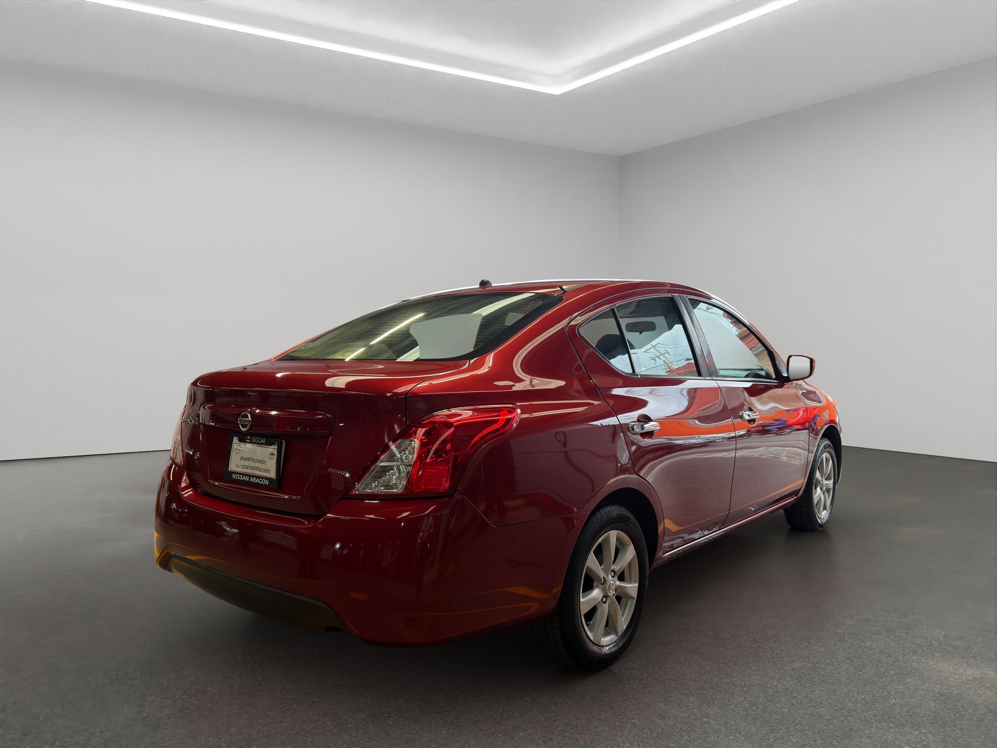 2019 Nissan Versa 4 pts. Sense, TM5, a/ac., VE (línea anterior)