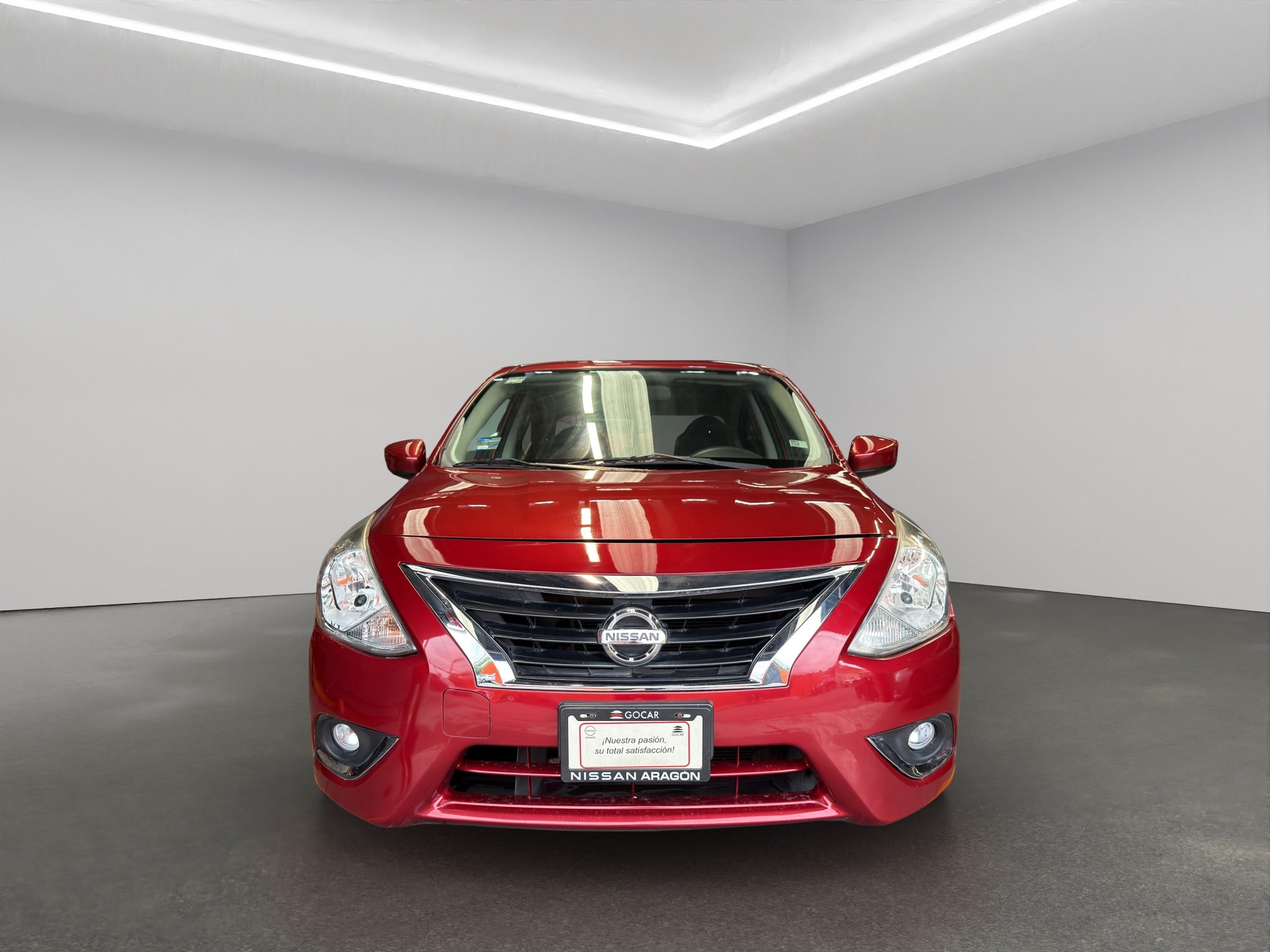 2019 Nissan Versa 4 pts. Sense, TM5, a/ac., VE (línea anterior)