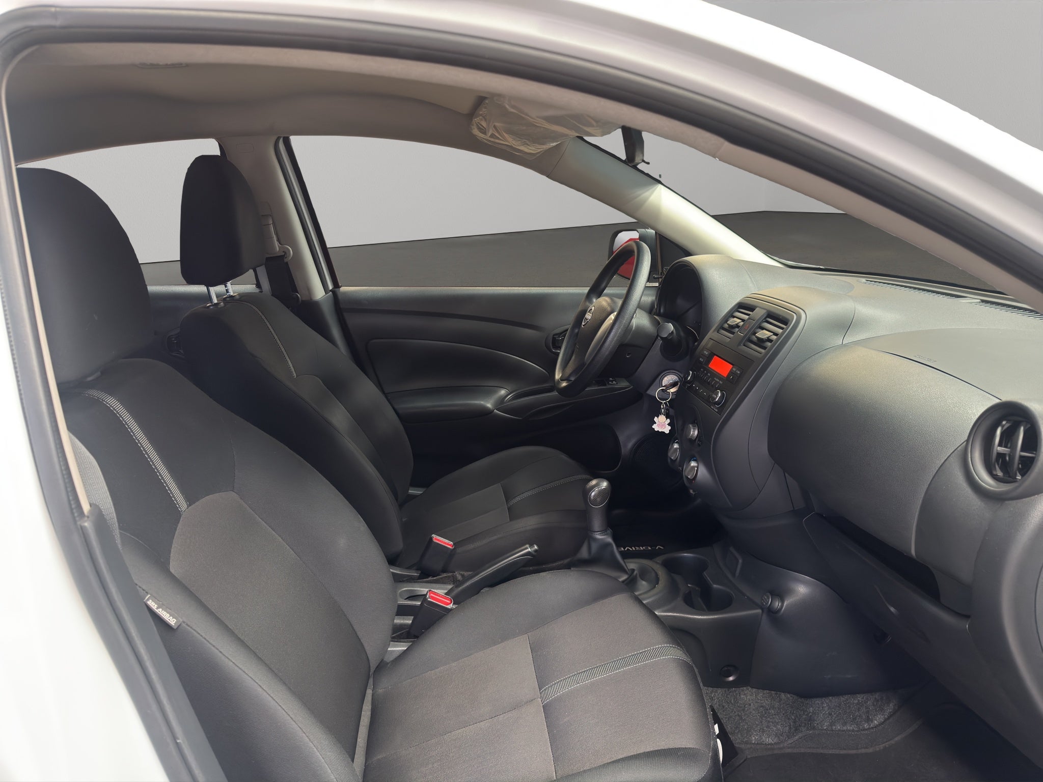 2024 Nissan V-Drive 4 pts. TM5, a/ac., VE, audio, RA-15