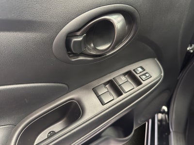 2025 Nissan V-Drive 4 pts. TM5, a/ac., VE, audio, RA-15