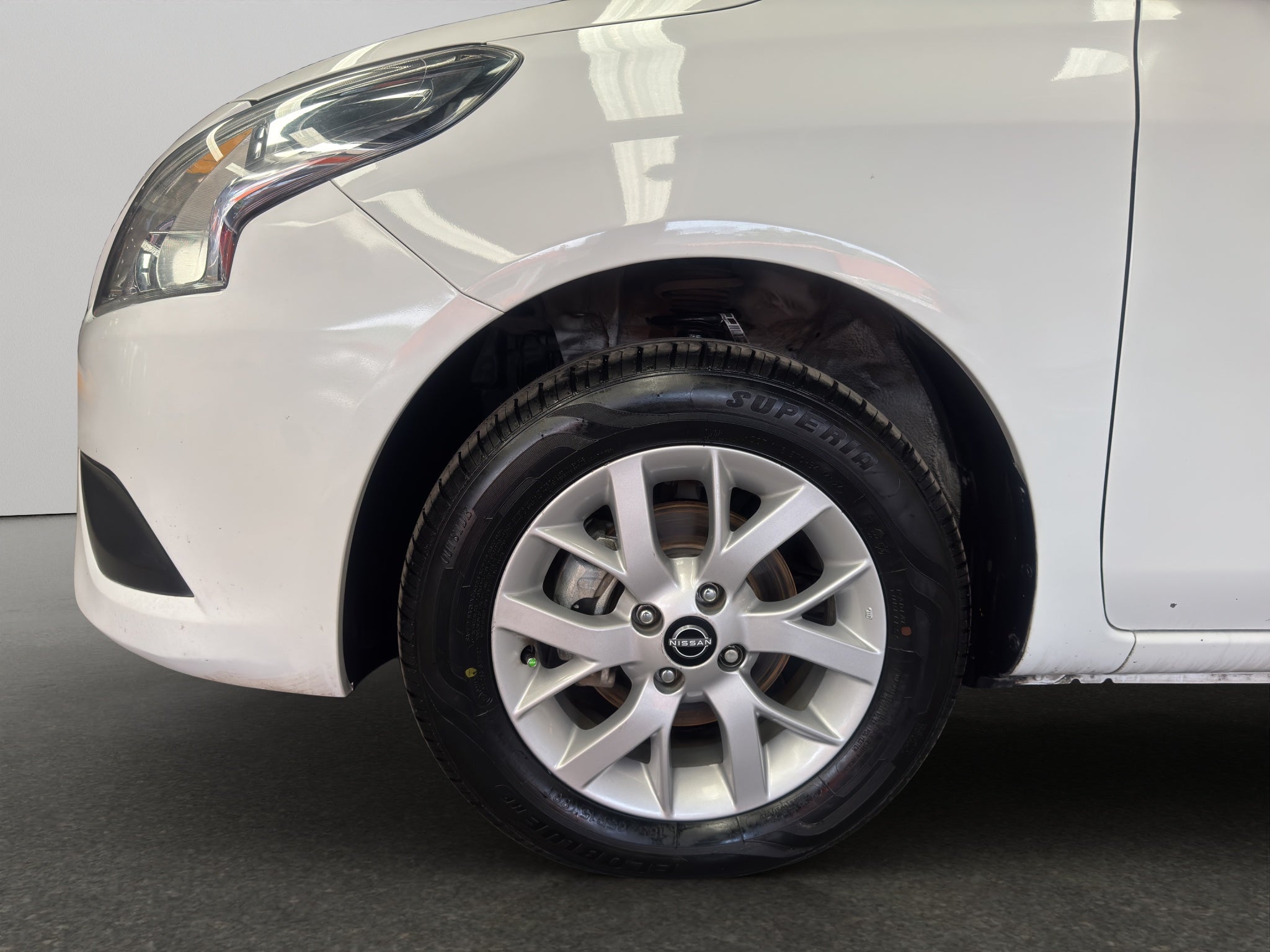 2024 Nissan V-Drive 4 pts. TM5, a/ac., VE, audio, RA-15