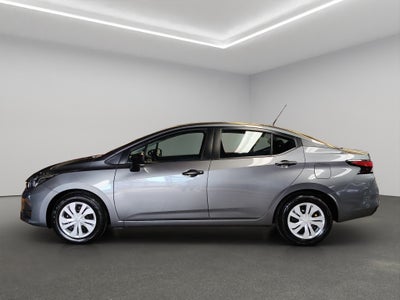2025 Nissan Versa 4 pts. Sense, CVT, a/ac., R-15 (línea anterior)