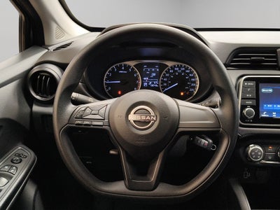 2025 Nissan Versa 4 pts. Sense, CVT, a/ac., R-15 (línea anterior)