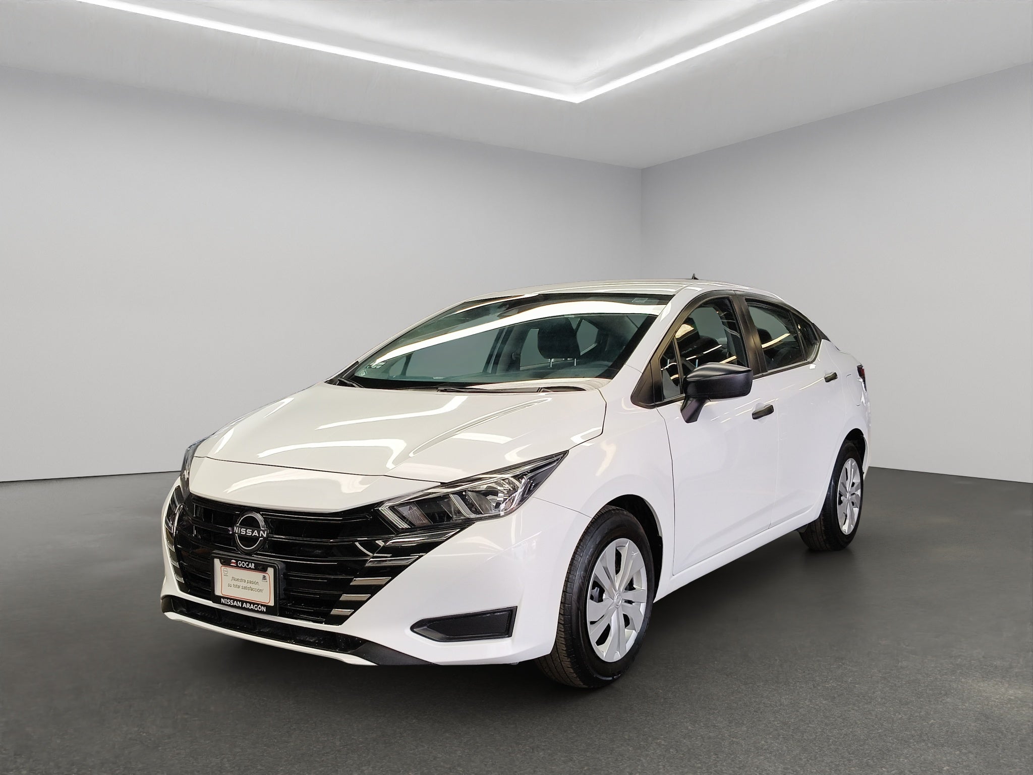 2025 Nissan Versa 4 pts. Sense, CVT, a/ac., R-15 (línea anterior)